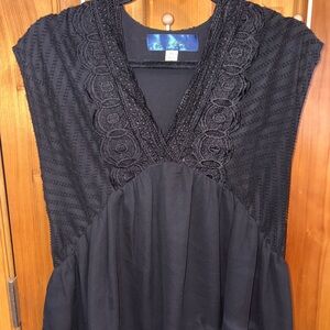 Francesca's Collections Black Lace Blouse